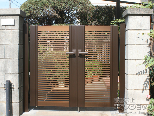 千葉県野田市のの門扉 エクスライン門扉1型 両開き親子 門柱使用 施工例