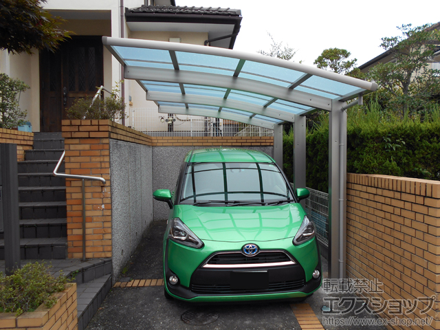 埼玉県日高市ののカーポート レイナポートグラン50 積雪〜50cm対応 施工例