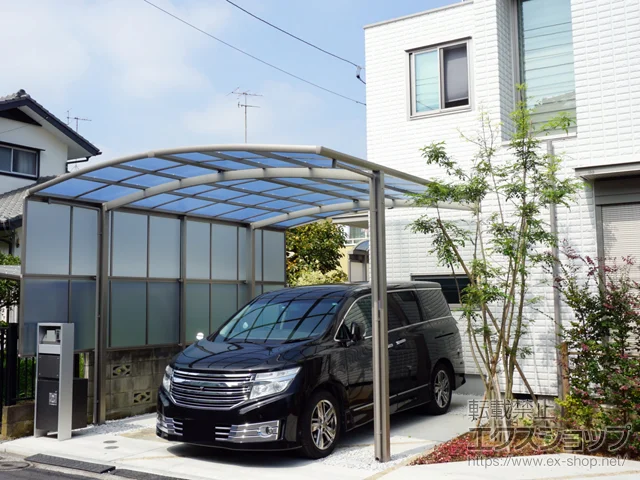 神奈川県横浜市のLIXIL(リクシル)カーポート施工例(ネスカR