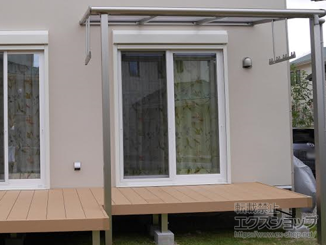 奈良県奈良市ののテラス屋根 ヴェクターテラス F型 テラスタイプ 単体 積雪〜20cm対応＋ヴェクターテラス用固定式物干し 標準2本入り×1セット 施工例