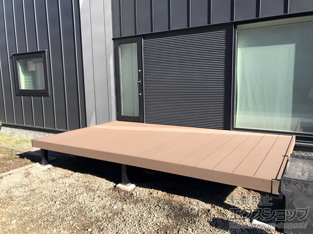 北海道千歳市ののウッドデッキ マージウッドデッキ 施工例