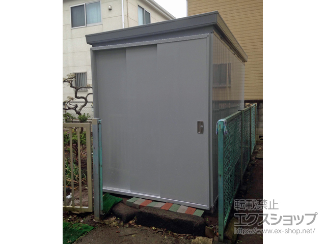 東京都足立区のの物置・屋外倉庫 断熱物置 ネクスタプラス 扉タイプ 一般型 3580×1790×2375 NXP-64HT-MG 施工例