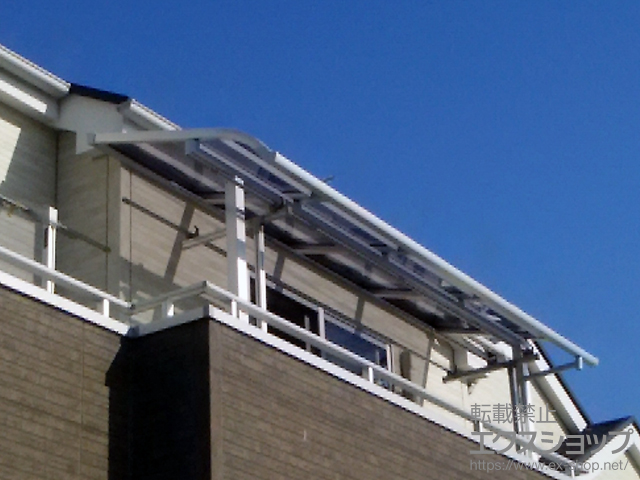 埼玉県上尾市ののバルコニー・ベランダ屋根 スピーネ R型 屋根タイプ 単体 積雪〜20cm対応 施工例