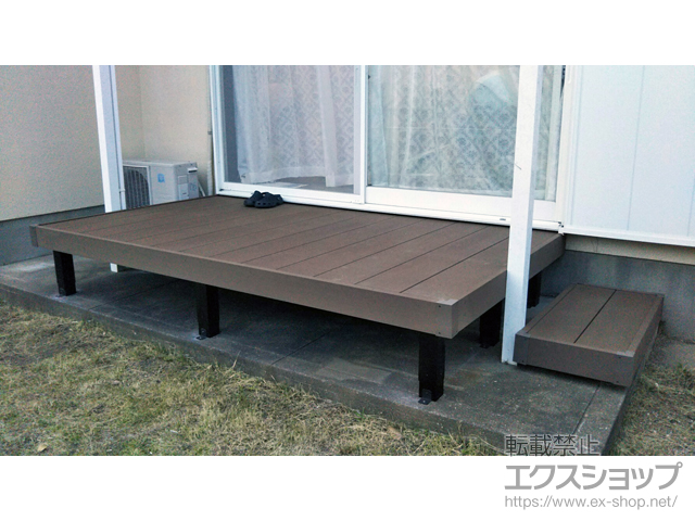 福岡県春日市ののウッドデッキ マージウッドデッキ＋独立式 リウッドステップ2型(1段) 施工例