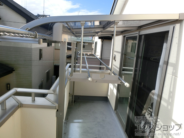 埼玉県上尾市ののバルコニー・ベランダ屋根 スピーネ R型 1500 屋根タイプ 単体 積雪〜50cm対応 施工例