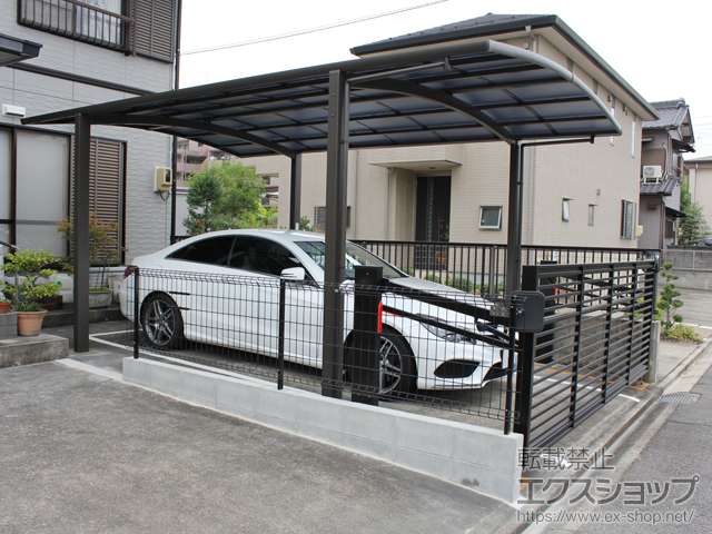 愛知県清須市ののカーポート ネスカR (ラウンドスタイル) ワイド 積雪〜20cm対応 施工例