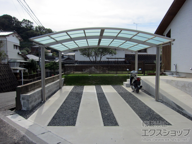 福岡県宗像市ののカーポート レイナツインポートグラン　積雪〜20cm対応＋屋根ふき材補強部品：2セット 施工例