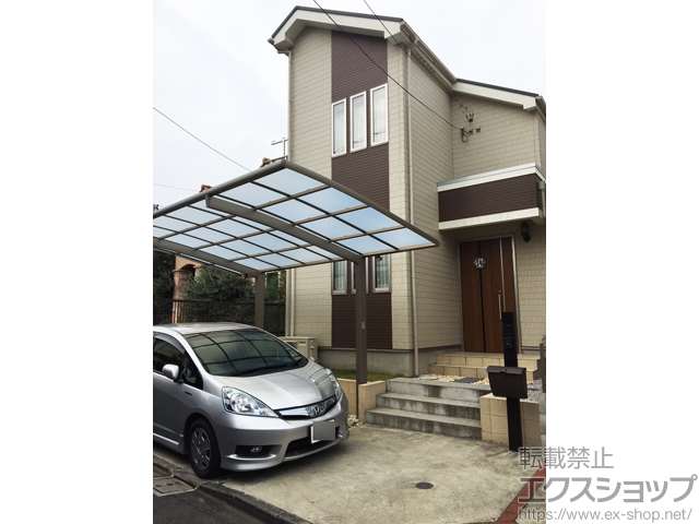 東京都狛江市ののカーポート ネスカR (ラウンドスタイル) 積雪〜20cm対応 施工例