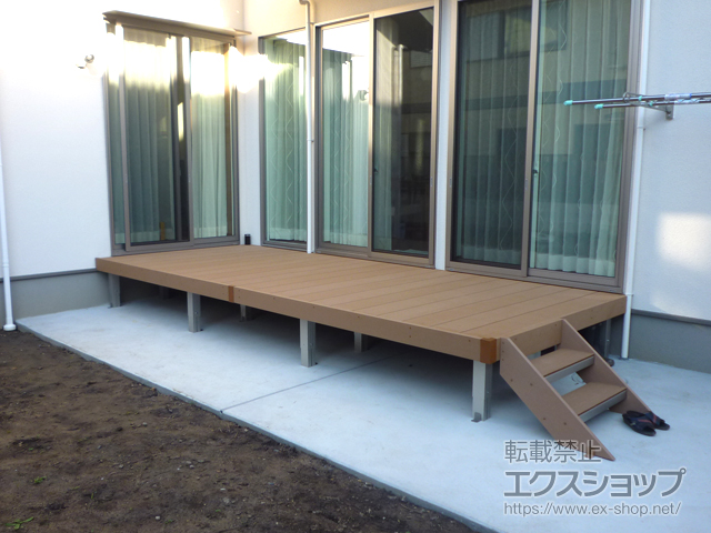 愛知県豊川市ののウッドデッキ リウッドデッキ 200 施工例