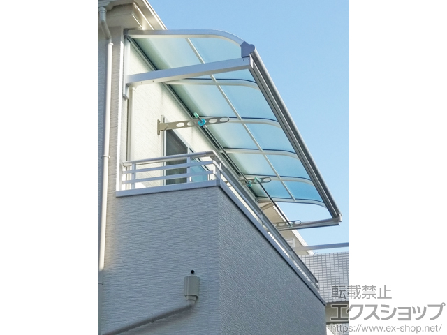埼玉県川口市ののバルコニー・ベランダ屋根 ヴェクターテラス R型 ルーフタイプ 単体 積雪〜20cm対応 施工例