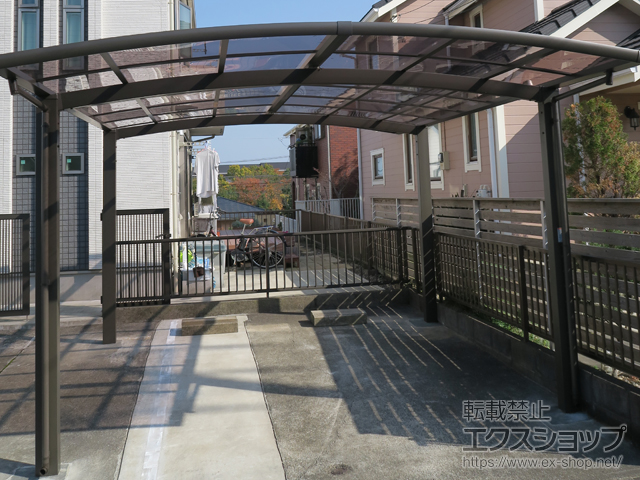 神奈川県横浜市ののカーポート ネスカR (ラウンドスタイル) ワイド 積雪〜20cm対応 施工例