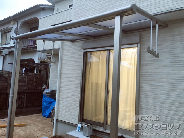 広島県広島市ののテラス屋根 プレシオステラス F型 テラスタイプ 単体 積雪〜20cm対応 施工例