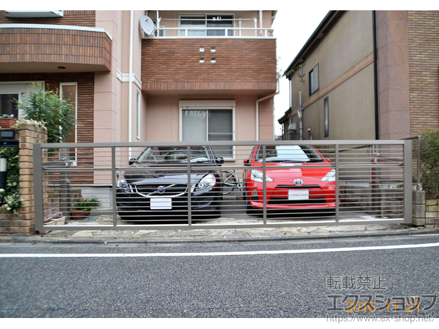 東京都練馬区ののカーゲート ラビーネ1型 ワイド 電動式 施工例