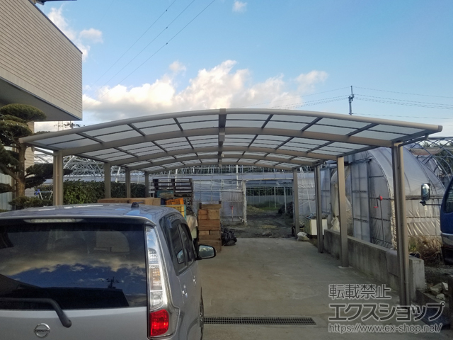 徳島県鳴門市ののカーポート ネスカR (ラウンドスタイル) ワイド 積雪〜20cm対応 施工例