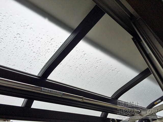 埼玉県川口市ののバルコニー・ベランダ屋根 ヴェクターテラス R型 屋根タイプ 単体 積雪〜20cm対応 施工例