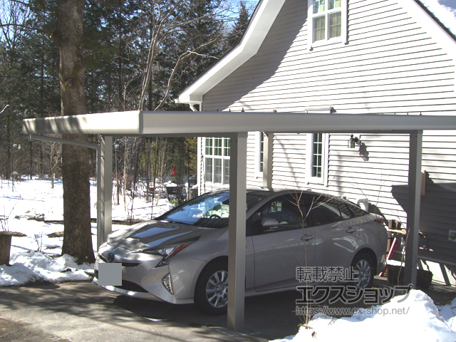 長野県北佐久郡軽井沢町ののカーポート ジーポートneo Aタイプ 2台用 角柱4本仕様 積雪〜100cm対応 施工例
