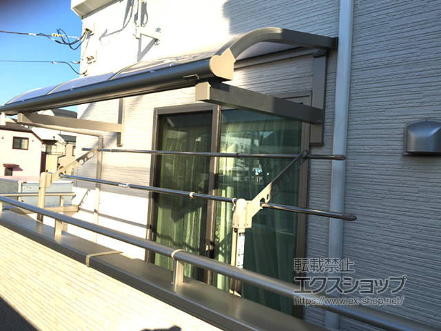 東京都練馬区ののバルコニー・ベランダ屋根 ヴェクターテラス R型 ルーフタイプ 単体 積雪〜20cm対応 施工例