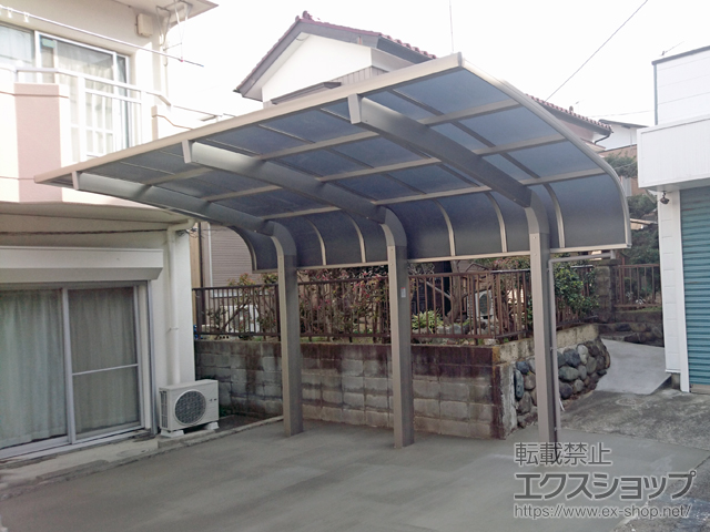 神奈川県海老名市のLIXIL リクシル（トステム）のカーポート テールポートシグマIII 1500 積雪〜50cm対応 施工例