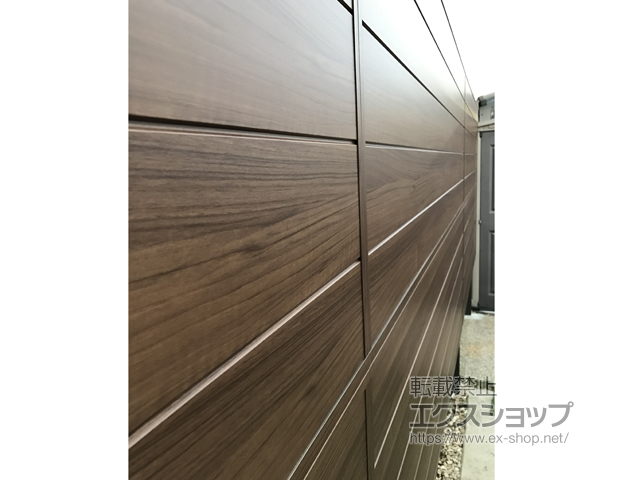 愛知県名古屋市ののフェンス・柵 ジオーナフェンスYA型 フリーポールタイプ マテリアルカラー 多段柱 施工例