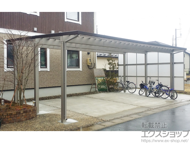 宮城県登米市ののカーポート ソルディーポート 1500 3台用 マテリアルカラー 積雪〜50cm対応 施工例