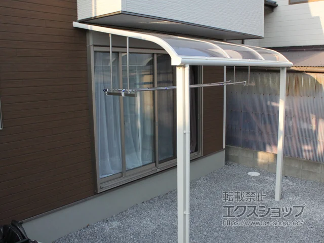 宮崎県宮崎市のYKKAPのテラス屋根 ヴェクターテラス R型 テラスタイプ 単体 積雪～20cm対応 施工例