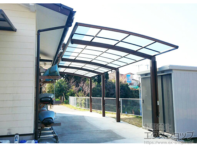 宮崎県宮崎市ののカーポート レイナポートグラン 縦連棟　積雪〜20cm対応 施工例