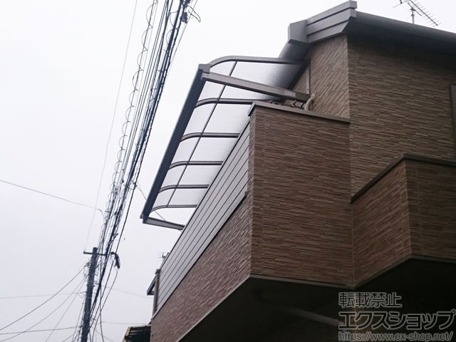 千葉県松戸市ののバルコニー・ベランダ屋根 スピーネ R型 ルーフタイプ 単体 積雪〜20cm対応 施工例