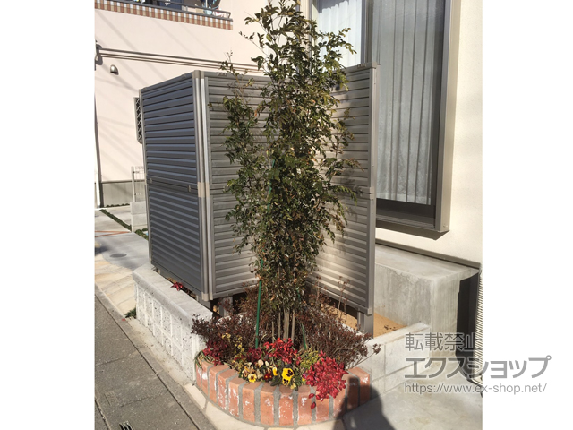 埼玉県さいたま市ののフェンス・柵 ミエーネフェンス 目隠しルーバータイプ 2段支柱 自立建て用（パネル2段） 施工例