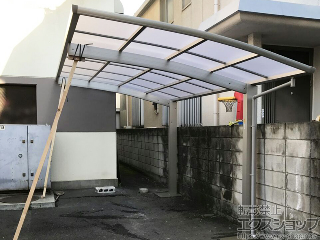 東京都葛飾区ののカーポート プレシオスポート 積雪〜20cm対応 施工例
