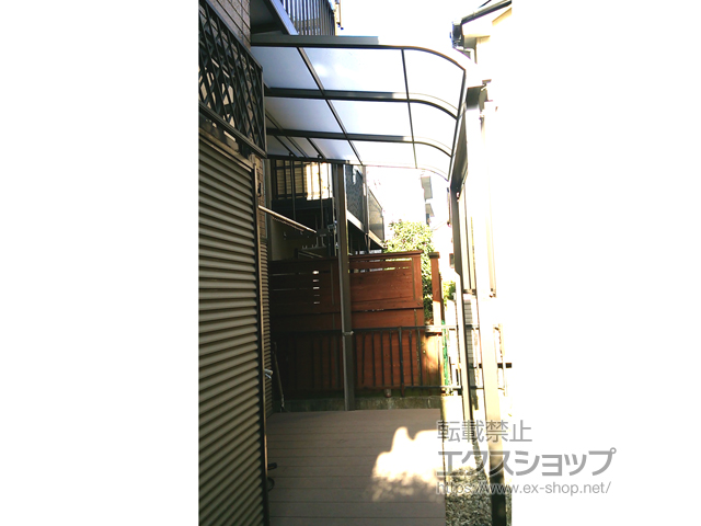 東京都西東京市のLIXIL リクシル（トステム）のウッドデッキ レストステージ 床板キャップ納まり 施工例