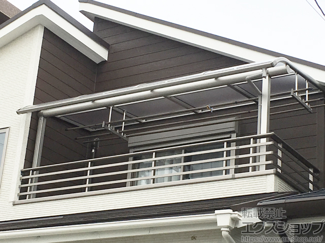 大阪府八尾市ののバルコニー・ベランダ屋根 プレシオステラス R型 屋根タイプ 単体 積雪〜20cm対応 施工例
