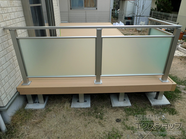 神奈川県横浜市ののウッドデッキ リウッドデッキ 200 施工例