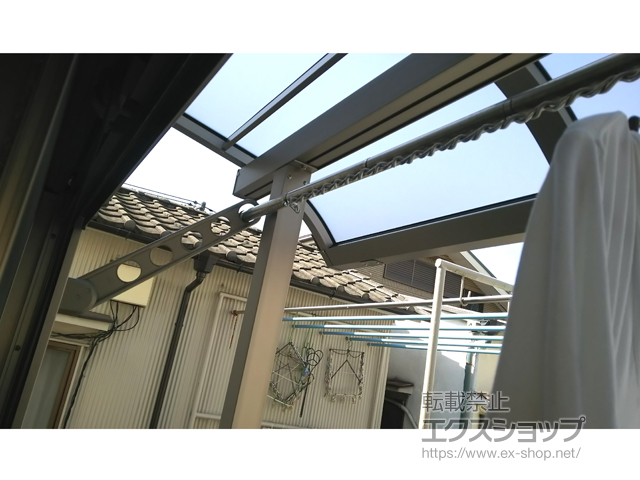 東京都大田区ののバルコニー・ベランダ屋根 スピーネ R型 屋根タイプ 単体 積雪〜20cm対応 施工例