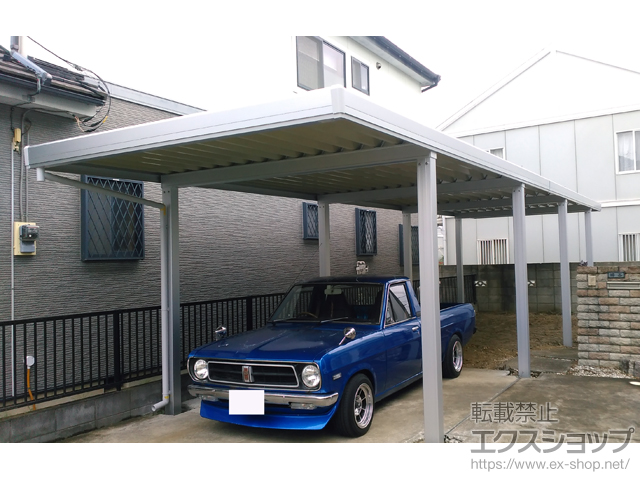 埼玉県東松山市のLIXIL リクシル（トステム）のカーポート テリオスポートIII 900 縦連棟 角柱8本仕様 積雪〜30cm対応 施工例