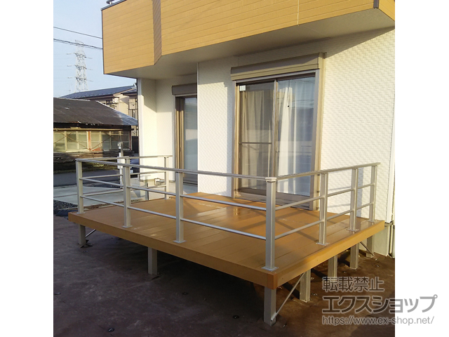 茨城県古河市ののウッドデッキ リウッドデッキ 200 施工例