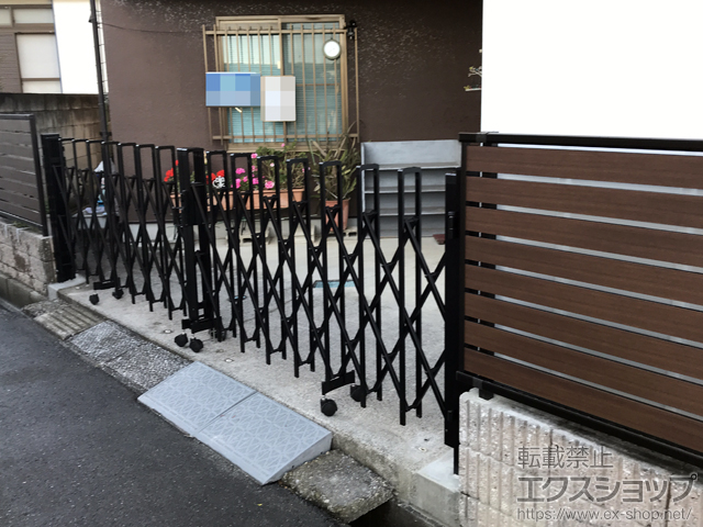 埼玉県川越市ののカーゲート トリップゲート RB型 ノンレール 両開き 48W(24S+24M） 施工例