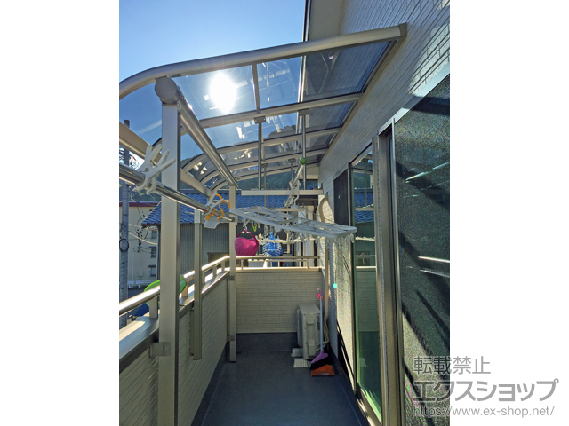 静岡県静岡市ののバルコニー・ベランダ屋根 プレシオステラス R型 屋根タイプ 単体 積雪〜20cm対応 施工例