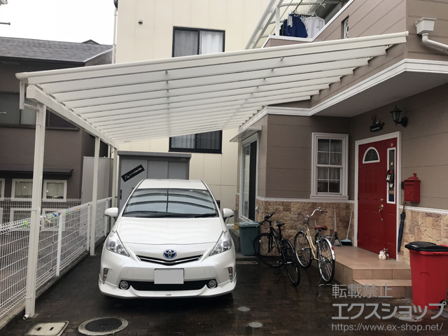 大阪府和泉市ののテラス屋根 ヴェクターテラス F型 ビッグサイズ 連棟 積雪〜20cm対応*壁面奥行違い 施工例