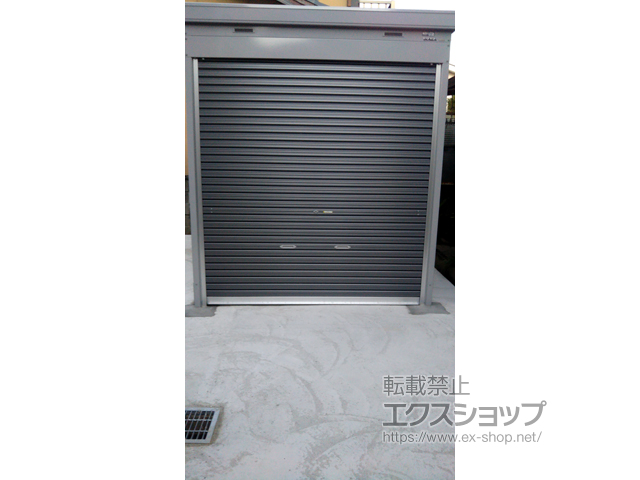 愛知県豊田市のイナバ倉庫・ガレージ施工例(バイク保管庫 土間