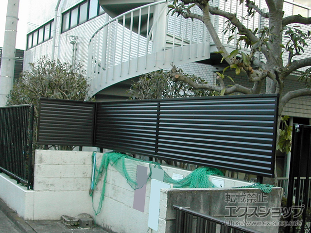 神奈川県大和市ののフェンス・柵 ミエーネフェンス 目隠しルーバータイプ 自由柱施工 施工例