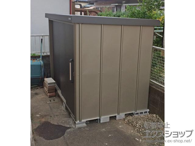 宮崎県宮崎市のの物置・屋外倉庫 エスケーエイト SK8-130 一般型 2600×1600×1940 SK8-130-GK 施工例