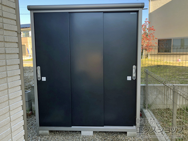 愛知県瀬戸市のの物置・屋外倉庫 エスモ 一般型 1650×750×1959 ESE-1607A-SM 施工例