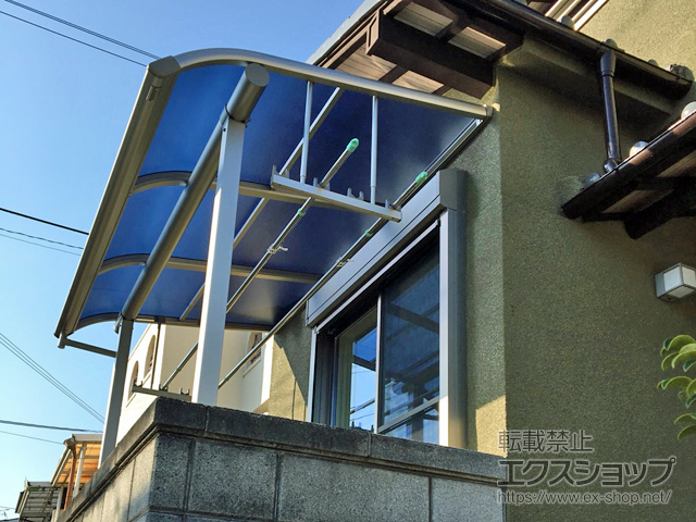 大阪府堺市ののバルコニー・ベランダ屋根 プレシオステラス R型 屋根タイプ 単体 積雪〜20cm対応 施工例