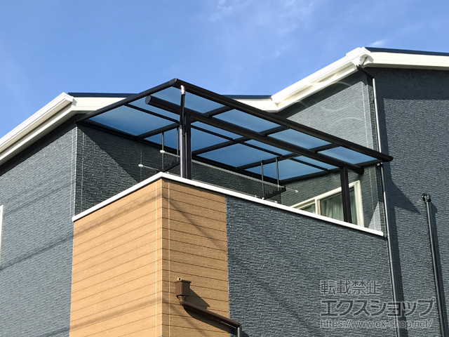 福岡県福岡市ののバルコニー・ベランダ屋根 ヴェクターテラス F型 屋根タイプ 単体 積雪〜20cm対応 施工例