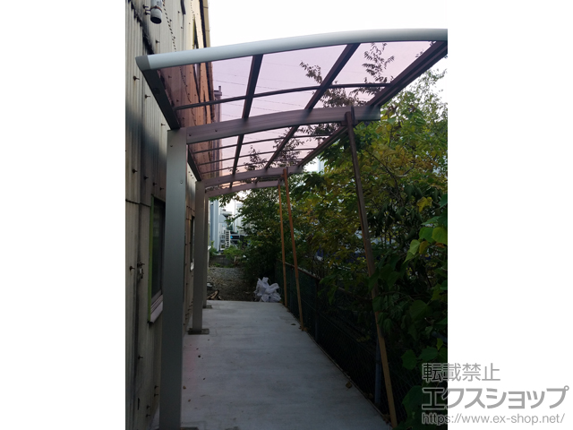 埼玉県八潮市ののカーポート レイナポートグラン 延長　積雪〜20cm対応 施工例