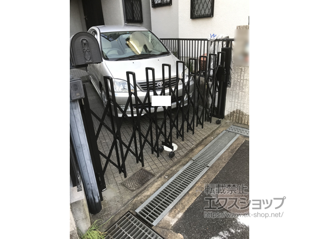 大阪府枚方市ののカーゲート トリップゲート RB型 ノンレール 片開き 27S 施工例
