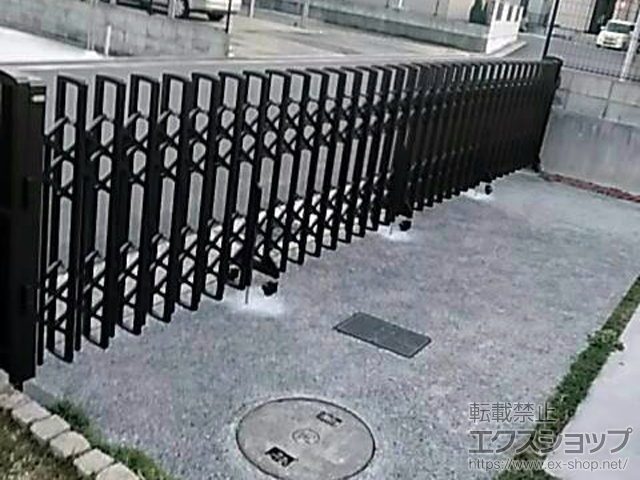 香川県高松市ののカーゲート レイオス3型(ペットガード) ノンレール 片開き 61S 施工例
