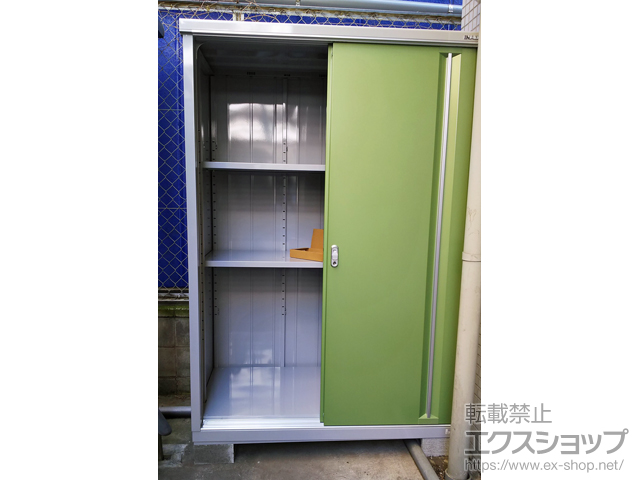 埼玉県越谷市のの物置・屋外倉庫 シンプリー 一般型 1320×755×1903 MJX-137E-P-LG 施工例