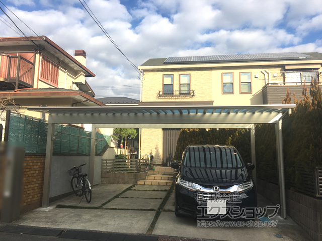 神奈川県川崎市ののカーポート エフルージュ ツイン50 マテリアルカラー 積雪〜50cm対応 施工例