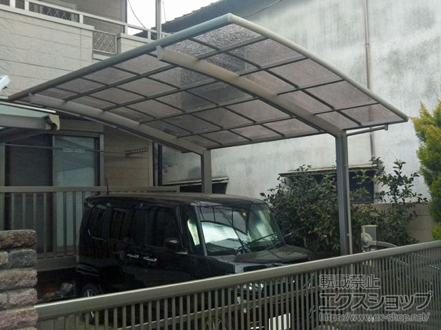 東京都荒川区ののカーポート ネスカR (ラウンドスタイル) 積雪〜20cm対応 施工例